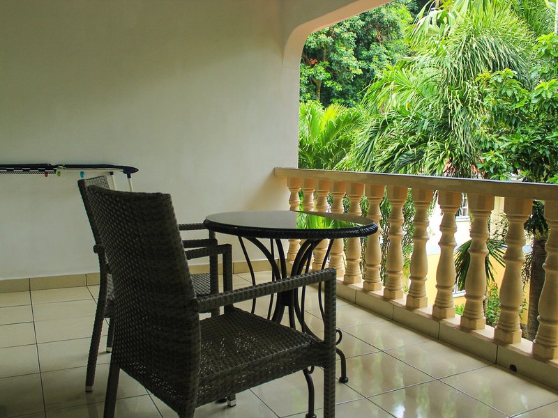 Forest Lodge Guest House 10