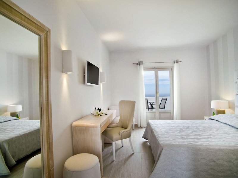 Santorini Palace Hotel 21