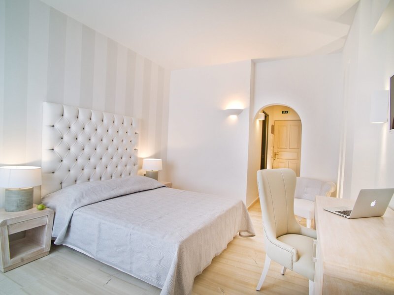 Santorini Palace Hotel 29