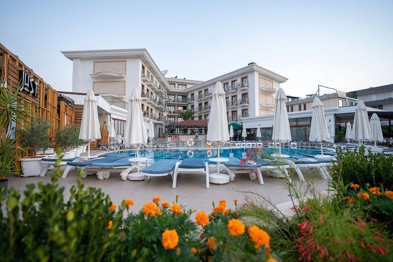 Pasa Garden Beach Hotel 1