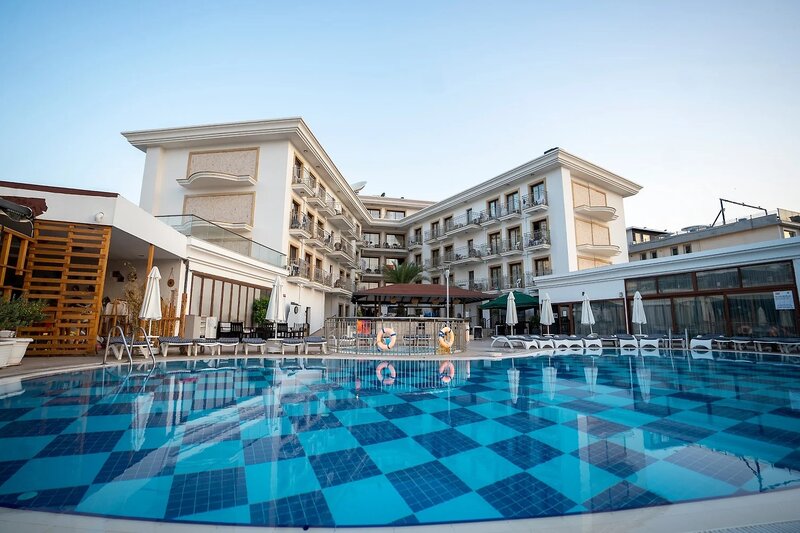 Pasa Garden Beach Hotel 6