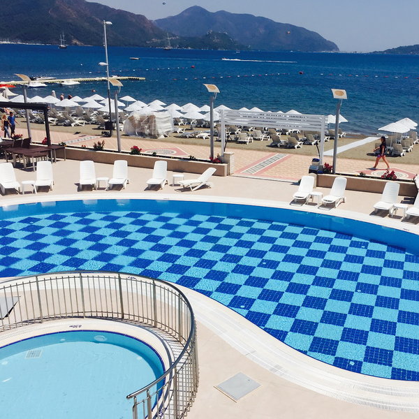 Pasa Garden Beach Hotel 3