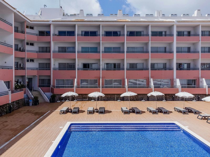 Luna Hotel da Oura 11