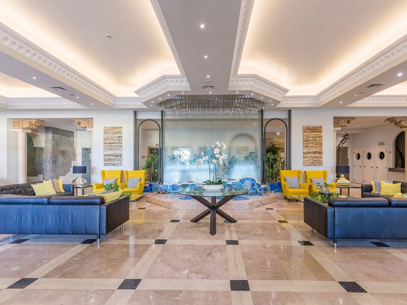 Luna Hotel da Oura 13