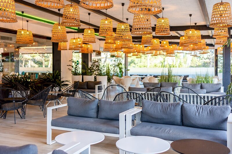 Golden Port Salou & Spa 11