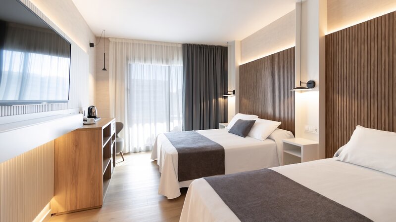 Golden Port Salou & Spa 17