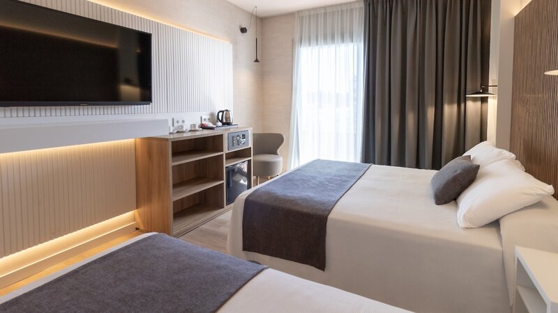 Golden Port Salou & Spa 19