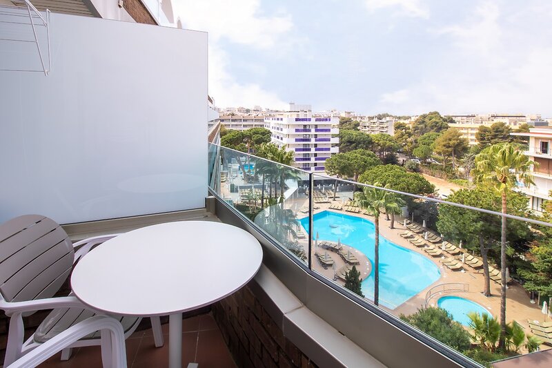 Golden Port Salou & Spa 20