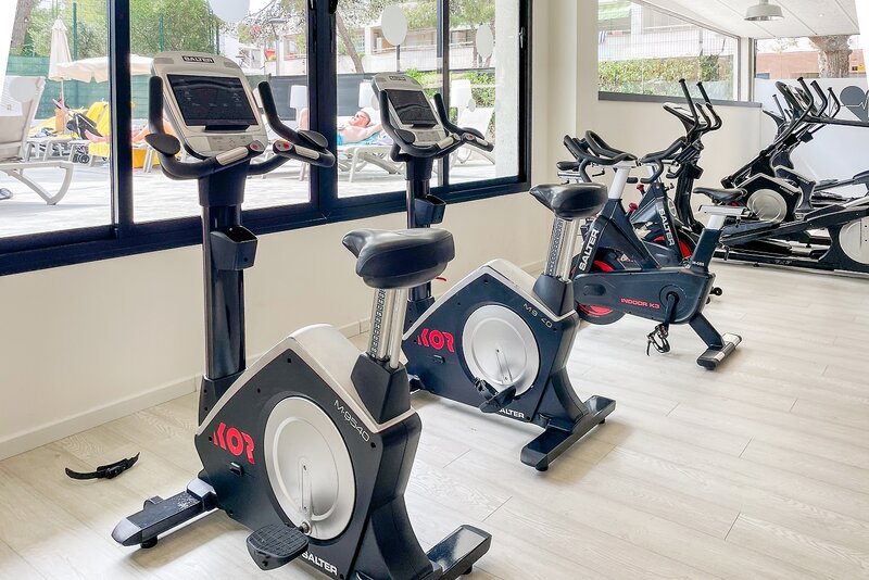 Golden Port Salou & Spa 25