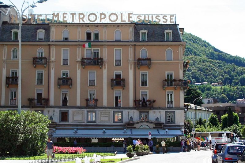 Metropole & Suisse 12
