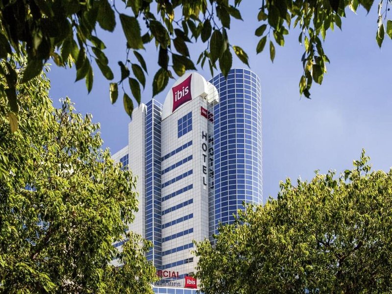 ibis Paris Porte de Montreuil 2