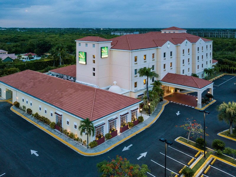 Quality Hotel Real Aeropuerto Santo Domingo 4