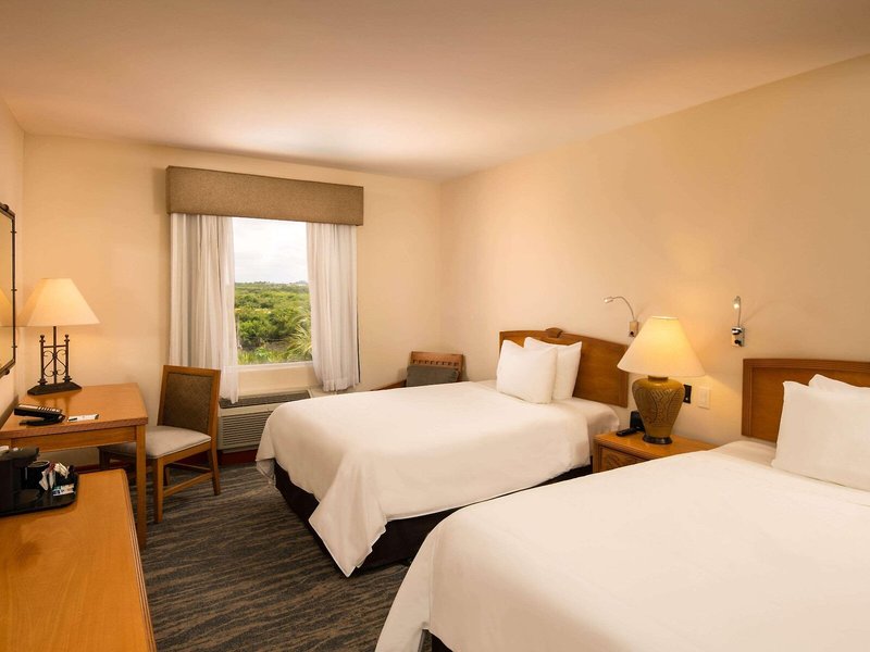 Quality Hotel Real Aeropuerto Santo Domingo 32