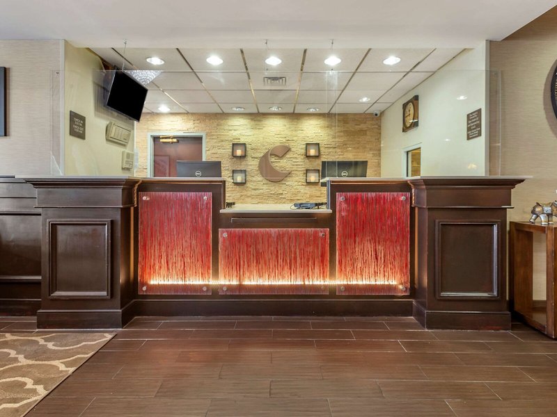 Comfort Suites Newark - Harrison 13