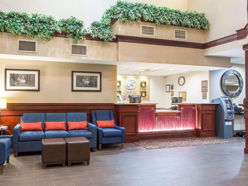 Comfort Suites Newark - Harrison 14