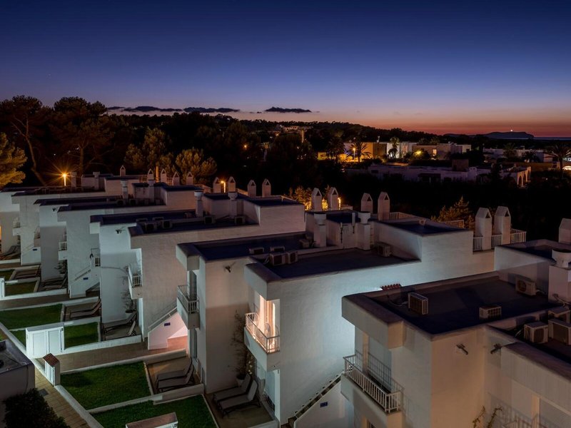 Camelina Suites 3