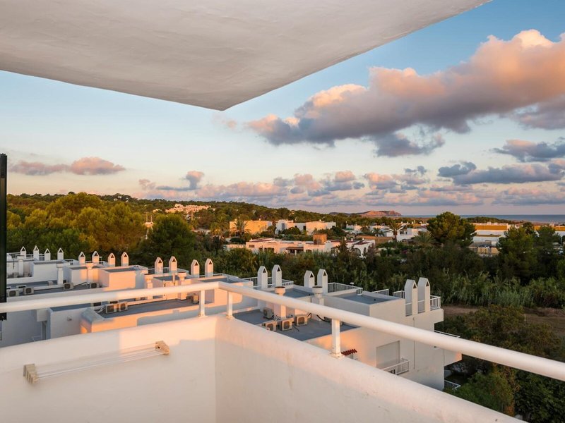Camelina Suites 6