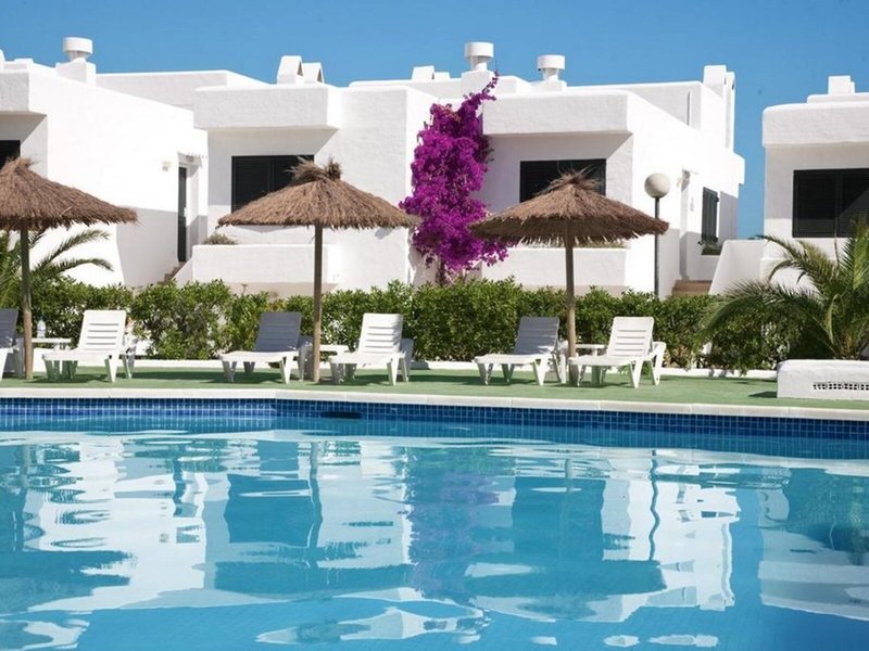 Camelina Suites 13