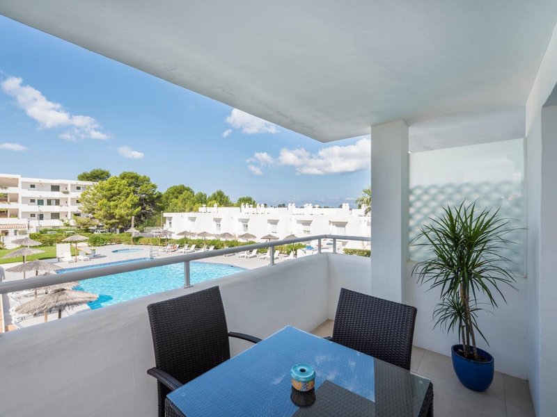 Camelina Suites 16