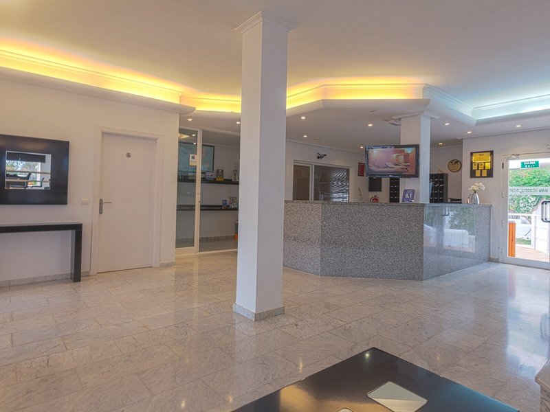 Camelina Suites 25