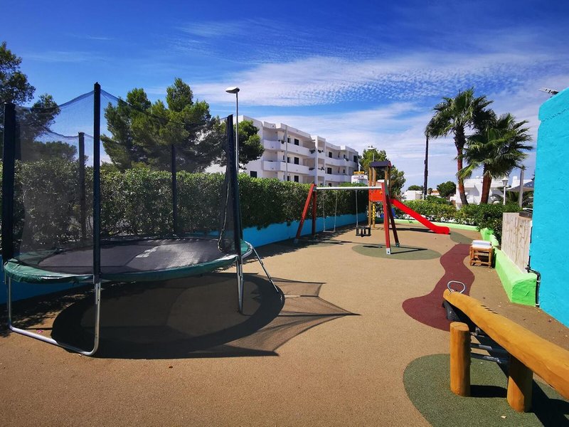 Camelina Suites 38