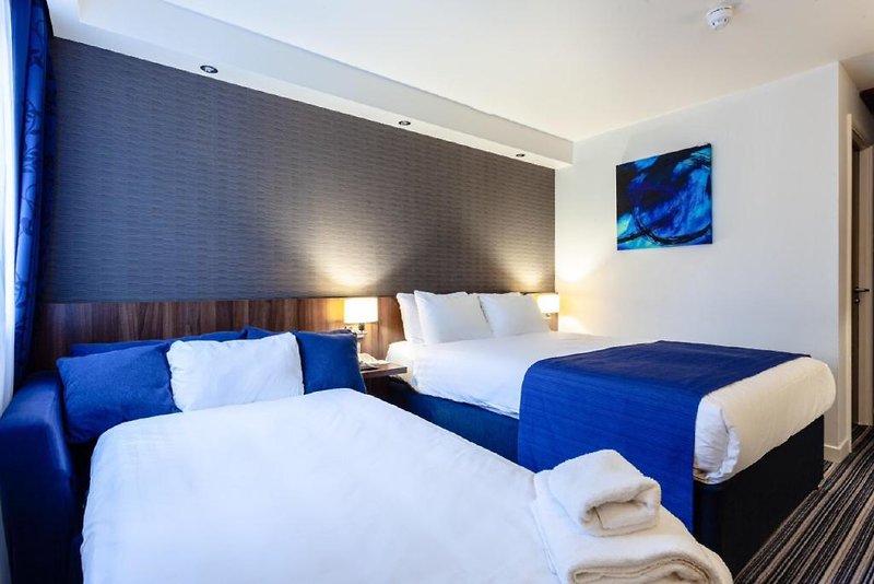 DoubleTree by Hilton Hotel Edinburgh Airport