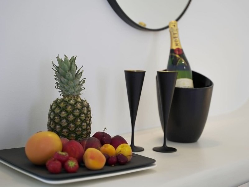 King's Suites 16