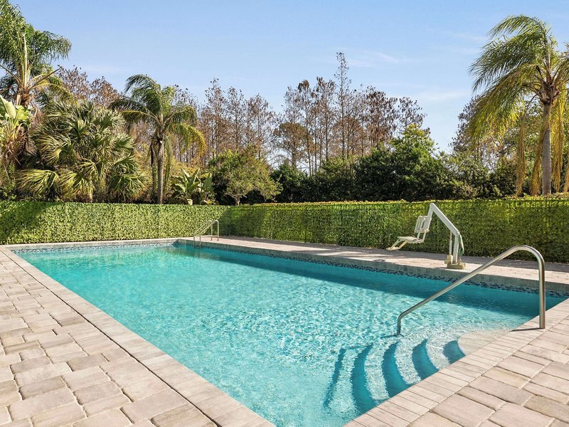 Spark by Hilton Orlando Universal Blvd 7