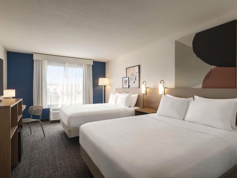 Spark by Hilton Orlando Universal Blvd 28