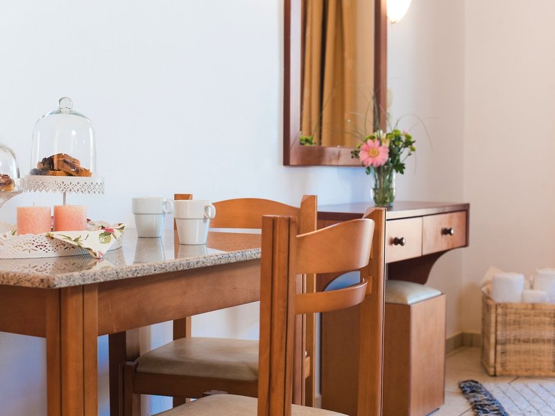 Yiannis Manos Hotel - Resort 29