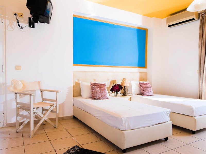 Yiannis Manos Hotel - Resort 38