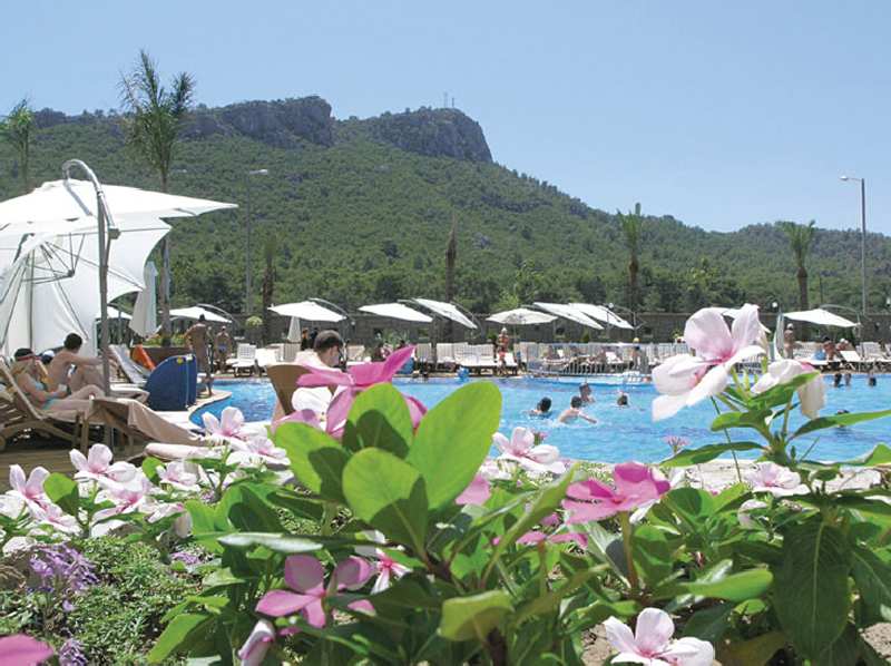 Meder Resort 7