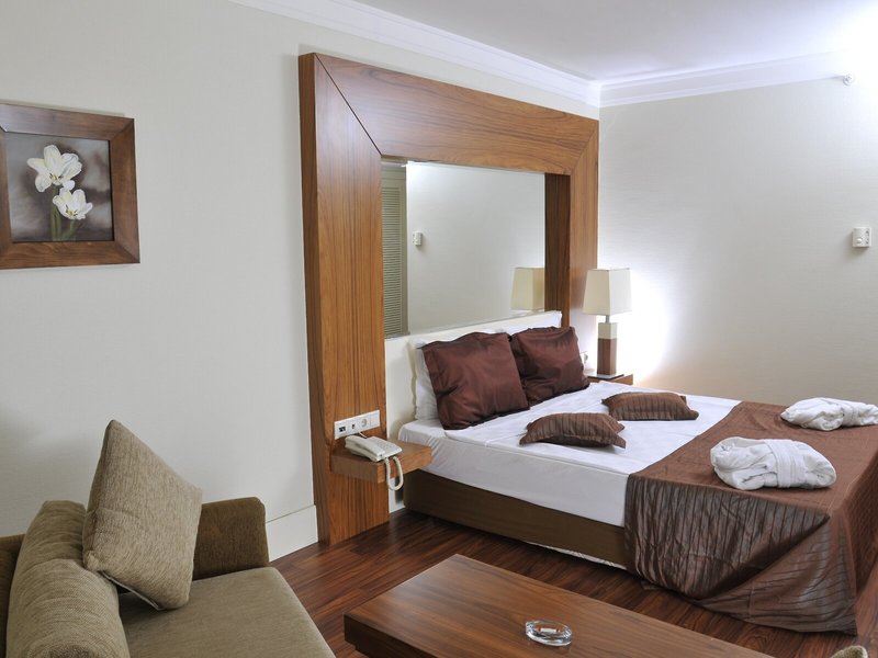 Meder Resort 49