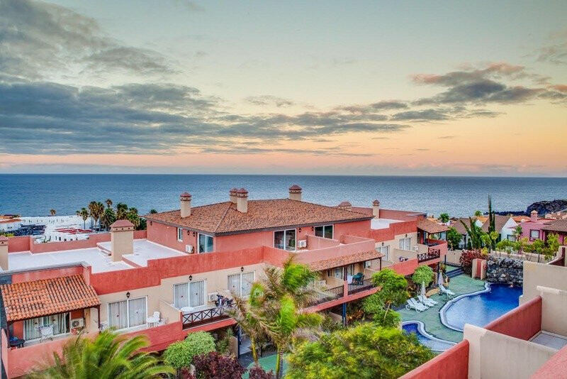 El Cerrito Apartamentos 1