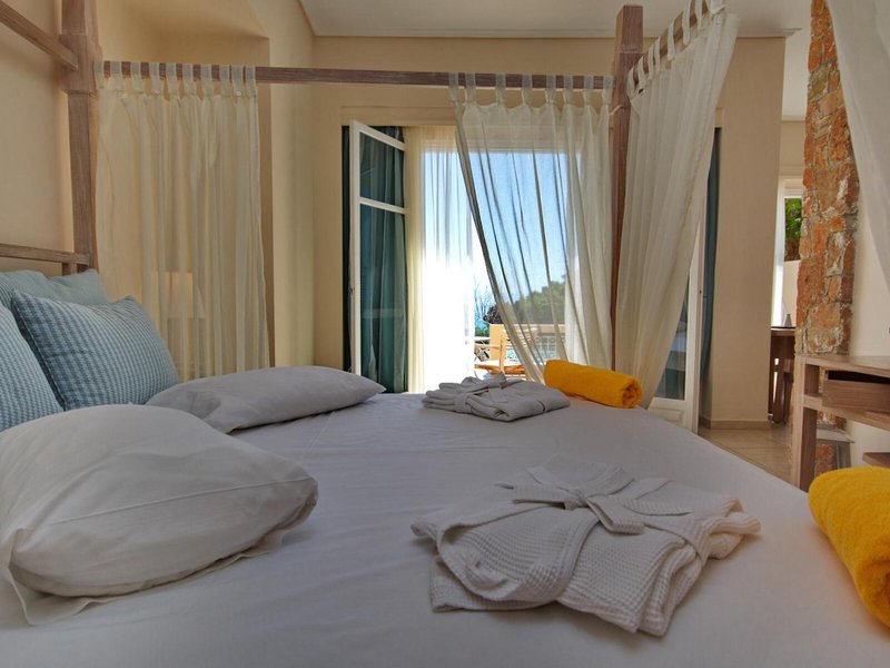 Alonissos Beach Bungalows & Suites Hotel 42