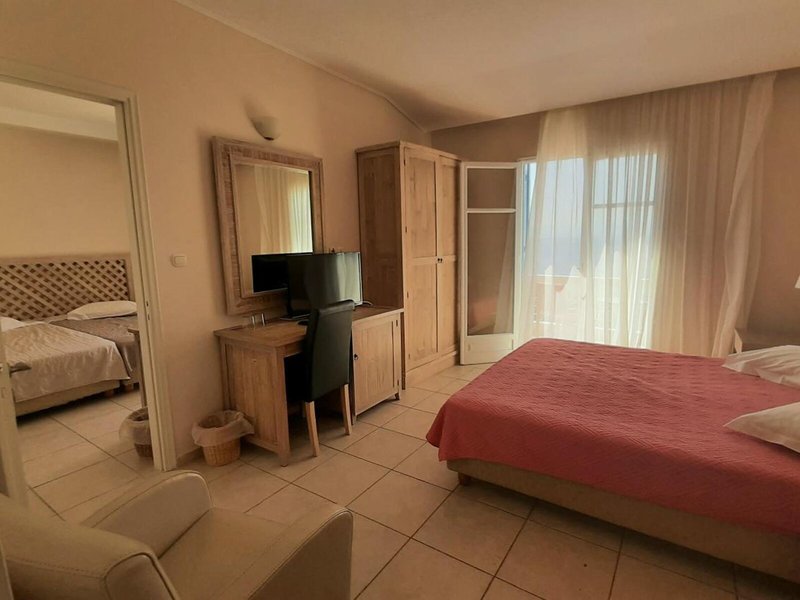 Alonissos Beach Bungalows & Suites Hotel 45