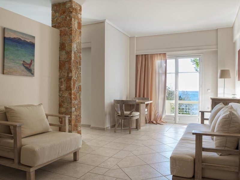Alonissos Beach Bungalows & Suites Hotel 27