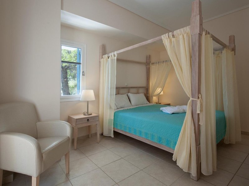 Alonissos Beach Bungalows & Suites Hotel 44