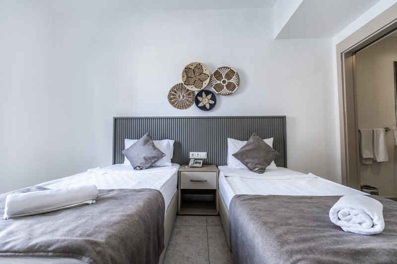 Bitez Paloma Family Club 20