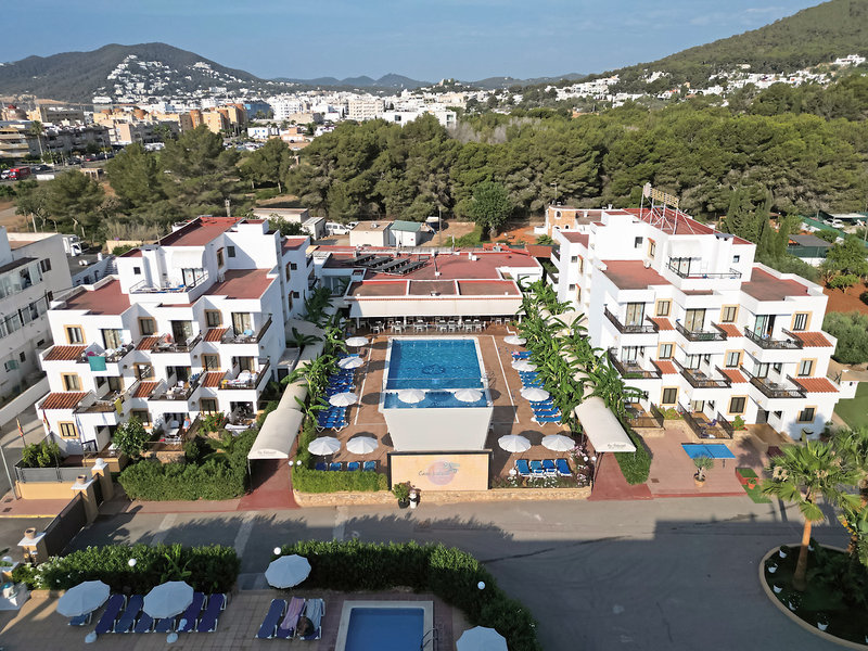 Casa Luis Apartments 1