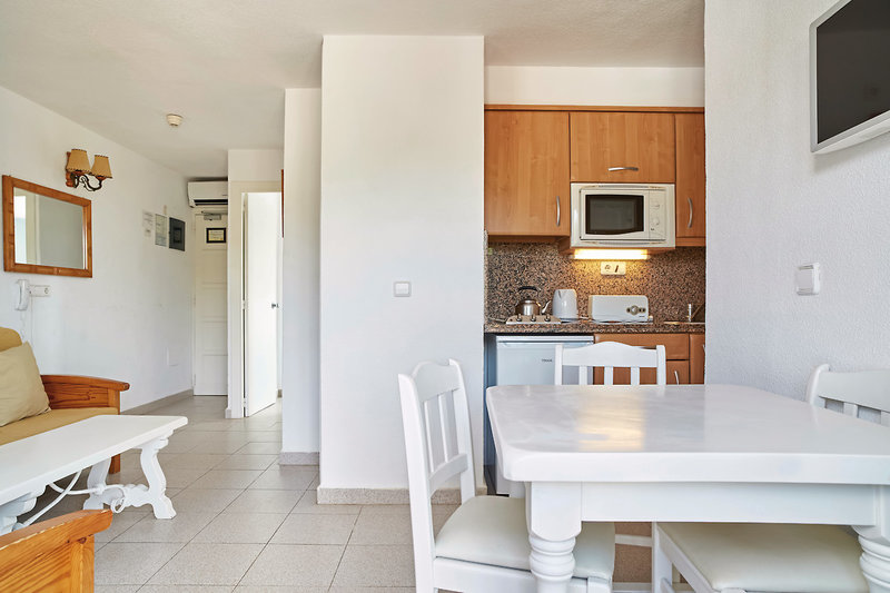 Casa Luis Apartments 6