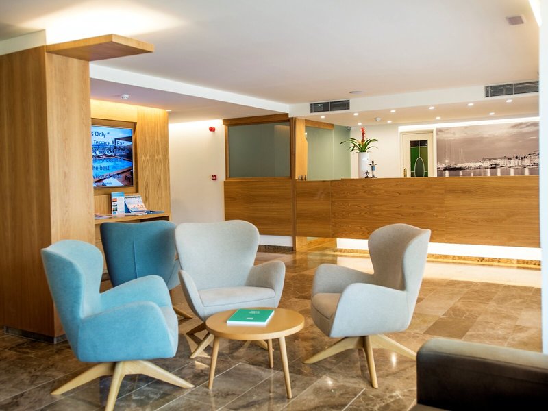 Casa Luis Apartments 15