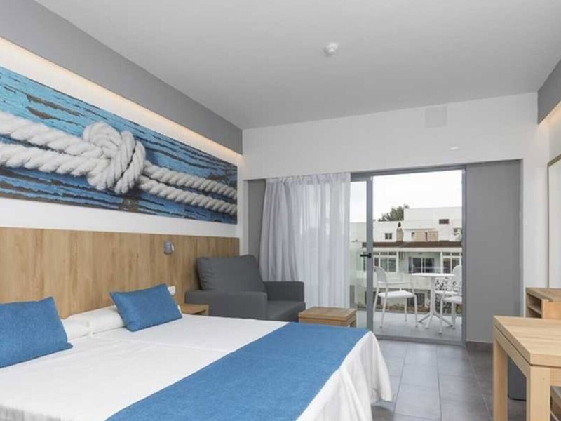 Casa Luis Apartments 34