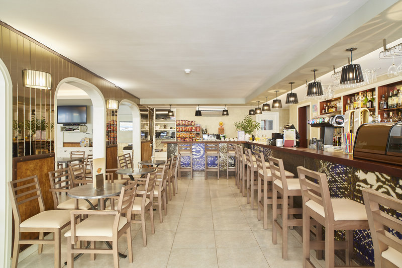 Apartamentos Casa Luis by Invisa 11