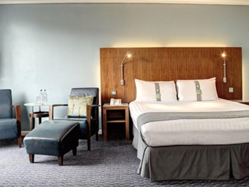 Holiday Inn Camden Lock 39
