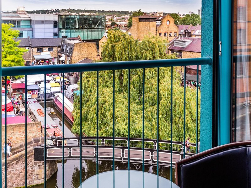 Holiday Inn Camden Lock 47
