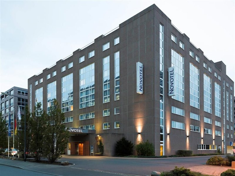 Novotel Frankfurt City 4