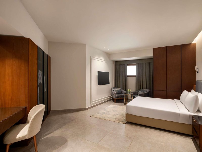 Mövenpick Cairo Media City 50