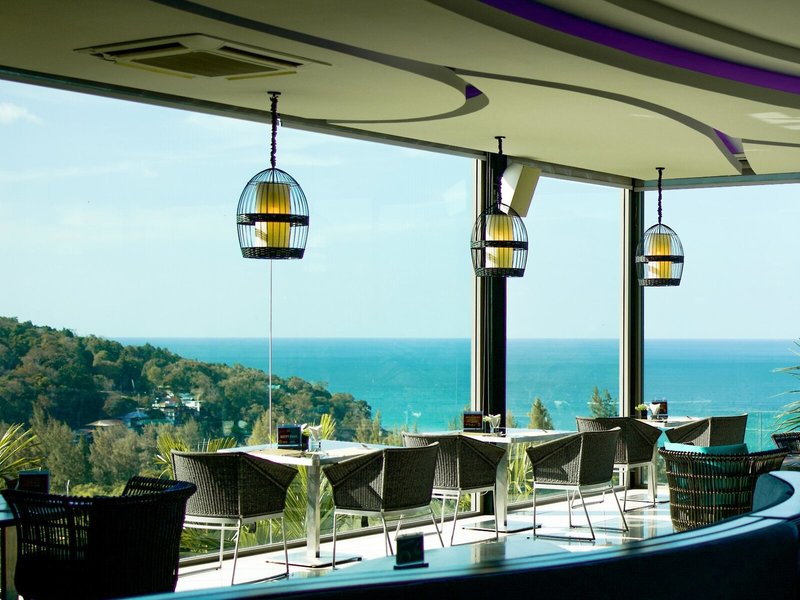 The Crest Resort & Pool Villas Phuket 35