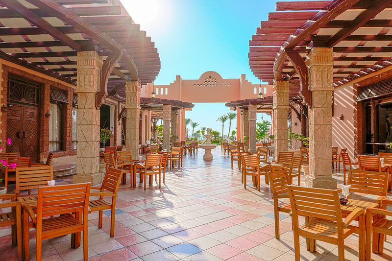 Charmillion Sea Life Resort 11